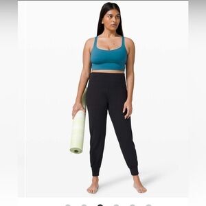 Lululemon Align Jogger 28" SZ 4